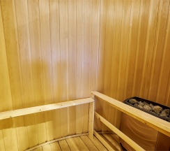 Люкс с сауной в The Rooms Boutique Hotel