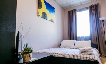 Двухместный номер с двуспальной кроватью в Maestro Hostel