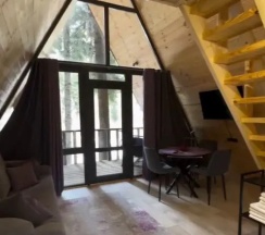 А-Фрейм 2 с красивым видом из окна в Wood palace