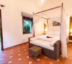 Коттедж с видом на сад в Cassia Cottage Resort and Spa