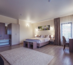 Семейный люкс с балконом в Melissa