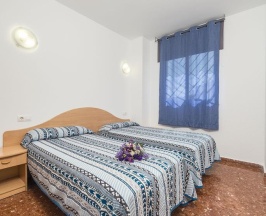 Семейные апартаменты с балконом в Apartamentos Els Llorers