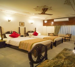 Номер Deluxe в Trulyy The Amar Mahal