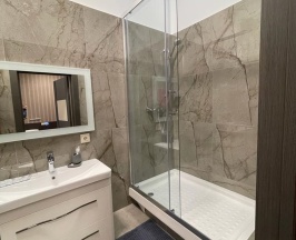 "Люкс улучшенный"(спальня и гостиная) в Такт