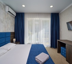 Стандарт с балконом в Val`kont hotel