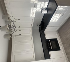 4-местные 1-комнатные апартаменты люкс с 1 двуспальной кроватью в AntoninaApartments (АнтонинаАпартментс) на улице Крылова