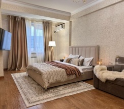 🏡 Комфортная квартира в самом центре города! в Как дома 05