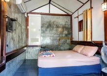 Одноместное бунгало с красивым видом из окна в Tuk Tuk Guesthouse Koh Chang