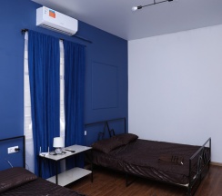 Шестиместные апартаменты с красивым видом из окна в Аибга