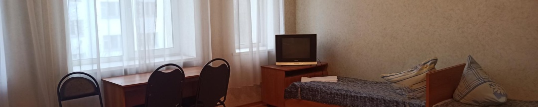 Кровать в 4-местном общем номере в Маршал