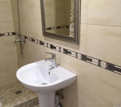 Пятиместный люкс в Старый дворик