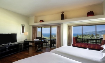 Двухместный полулюкс с видом на море 2 отдельные кровати в Pullman Phuket Karon Beach Resort ex. Hilton Phuket Arcadia Resort