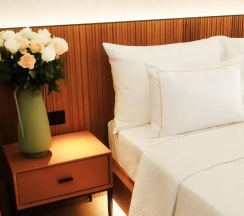 Двухместный люкс Moonflower Executive with Private Plunge Pool (двуспальная кровать) в M Boutique Hotel - Designed for Adults