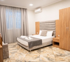 Делюкс 3х местный в Акрополь