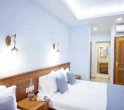 Трёхместный номер Superior в Infinity City Hotel
