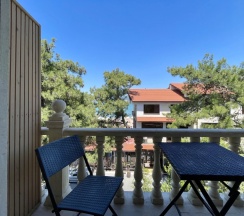 Четырёхместный номер Superior с балконом и с видом на море в Solo