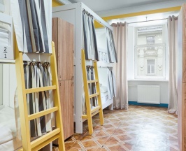 10-местный мужской №506 в Друзья Лайт