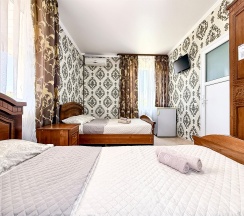 Комфортный 4 х местный номер в Дружба