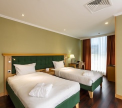 Двухместный номер Classic 2 отдельные кровати в Shera Park Boutique Hotel