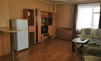 Люкс с балконом и с красивым видом из окна в Актай