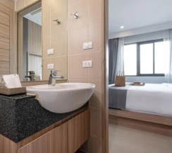 Трёхместный семейный номер в Patong Bay Residence