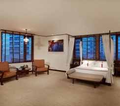 Двухместный номер Deluxe с видом на город (двуспальная кровать) в The Davis Bangkok Hotel