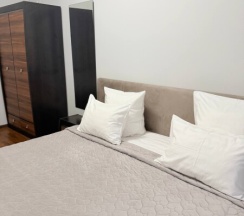 2ух комнатная квартира. пр. Невский д.63 в ГудРест