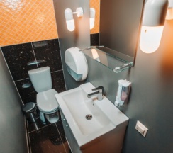 Место в общей 12ти местной комнате в Heritage