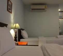 Двухместный семейный номер Standard двуспальная кровать в Mango Bedroom Inn