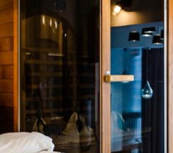 Апартаменты VIP с сауной, джакузи и камином (SPA) в Loft SPA