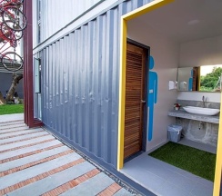 Кровать в общем номере в Ducati Bike Box Hostel