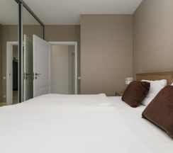 2-комнатные апартаменты люкс с балконом, вид на горы (#140) в Geo Apart