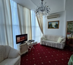 ЛЮКС в Golden Hotel