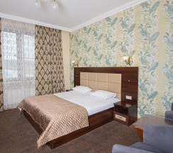 Номер стандарт №101 в Hotel central