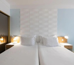Двухместный номер Standard 2 отдельные кровати в Legendary Porto Hotel