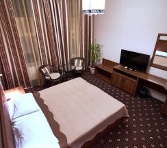 Улучшенный двухместный номер с одной двуспальной или двумя односпальными кроватями в My Favourite Garden Hotel