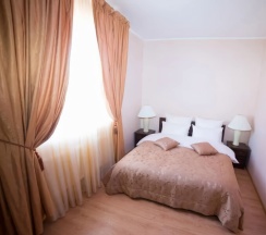 Полулюкс в Вяземград