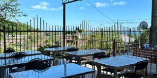 Лдзаа: Гостевой дом Чайка