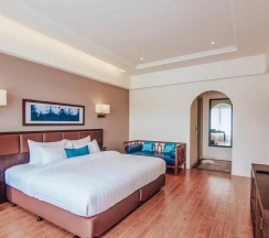 Семейный люкс Nai Muang в Katathong Golf Resort & Spa
