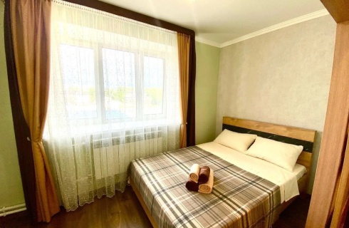 Альметьевск: Апартаменты Апартаменты на Советской улице 165А