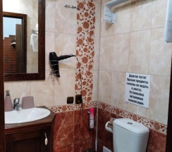 Двухместный номер Standard с красивым видом из окна (двуспальная кровать) в Апартаменты на Набережной 2