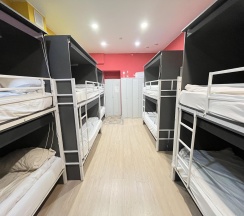 Кровать в общем номере в Северная звезда