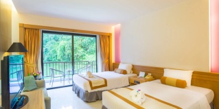 Кату: Курортный отель Tinidee Golf Resort Phuket