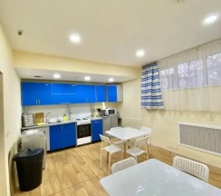 Двухместный номер Economy двуспальная кровать в Alma-Ata Hostel