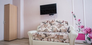 Ростов-на-Дону: Апартаменты Smile Apartments (Смайл Апартментс) на улице Жмайлова 4Г