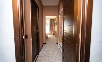 Двухместный номер Standard с балконом двуспальная кровать в Гагра