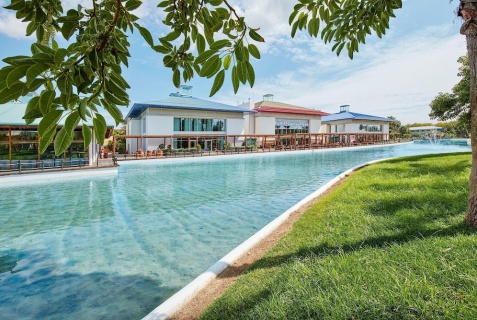 Салоу: Отель PortAventura Hotel Caribe Includes unlimited access to PortAventura Park & 1 access to Ferrari Land