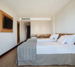 Двухместный номер Standard с балконом 2 отдельные кровати в Windsor Palace Copacabana