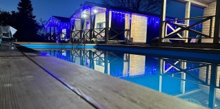 Каменномостский: Гостевой дом Ёлки