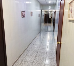 Большой номер с двухспальной кроватью в Абсолют на Руставели